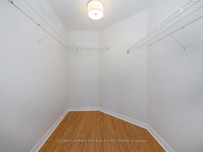 229 Sproule Dr — Photo 17
