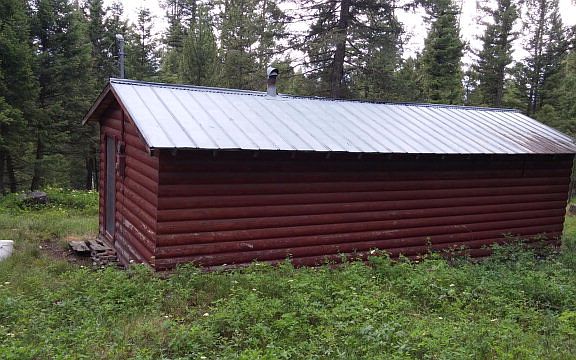 4th image of 4127 Juniper Dr