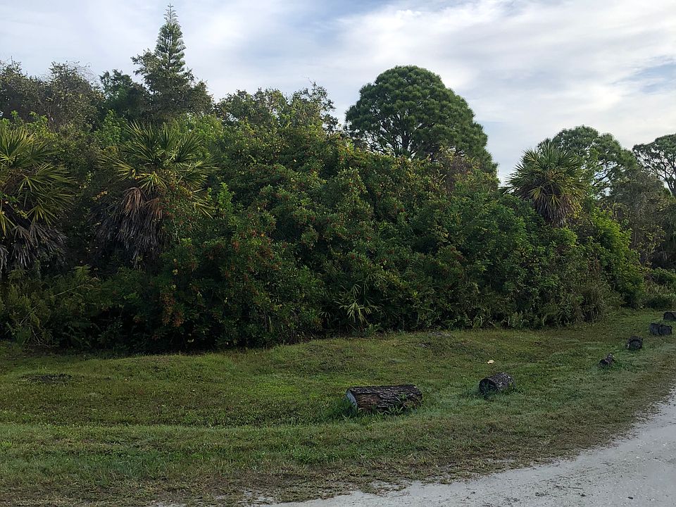 1st image of Bayshore Dr #7