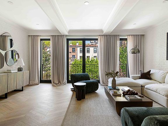 4th image of 153 State St #2
