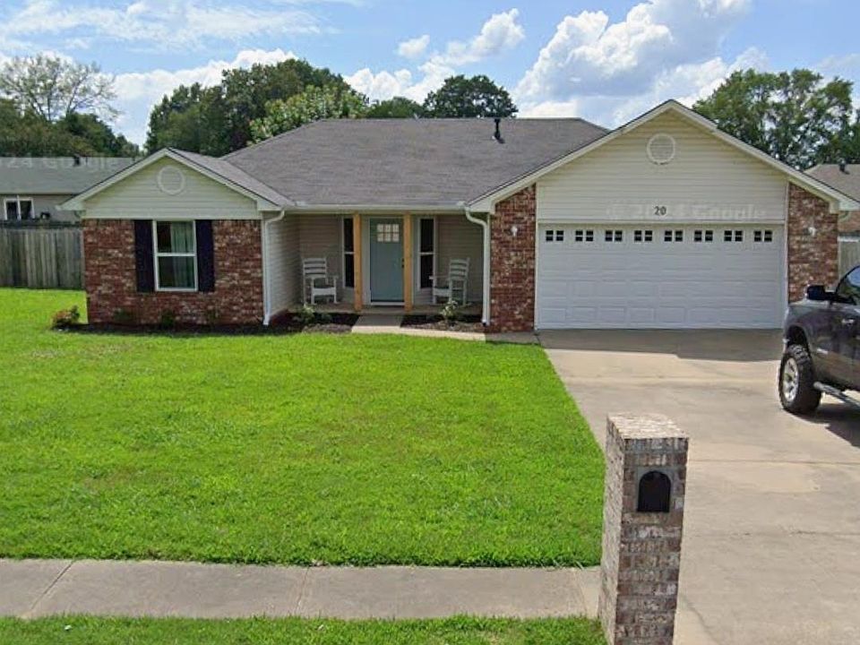1st image of 20 Cottonwood Dr