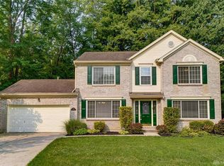 597 Bunchberry Dr, Maineville, OH