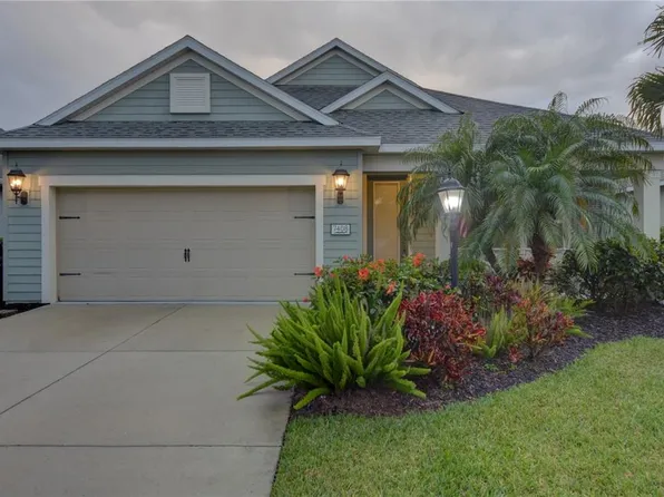 7408 Ridgelake Cir, Bradenton, FL 34203