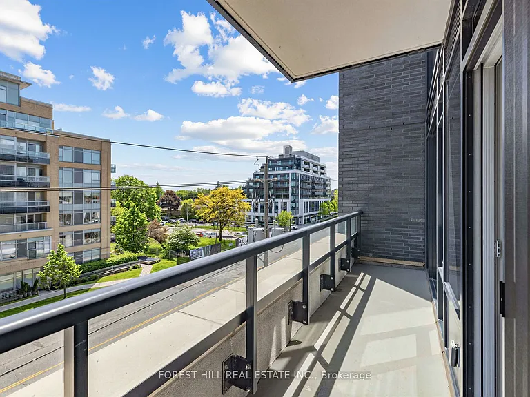 700 Sheppard Ave W #403 — Photo 28