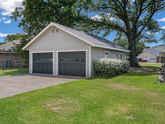 3rd image of 18341 Shore Dr