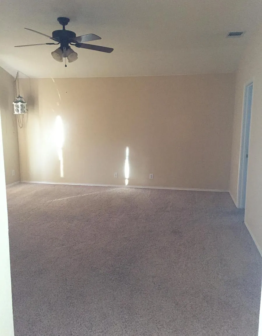 4 bed, 2.5 bath, 2500 sqft, $1,925 — Photo 4