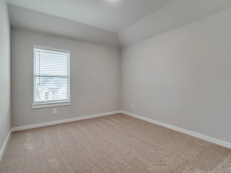 2717 Green River Rd — Photo 19