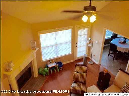 3rd image of 7251 Lauren Ln