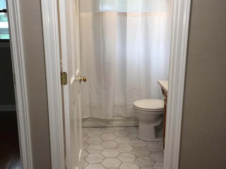 822 Cimarron Dr — Photo 12