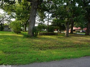 108 W Dandridge St, Kensett, AR 72082