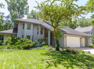 942 Wild Ginger Trl, West Chicago, IL