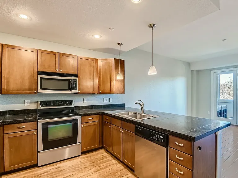 2200 S University Blvd #509 — Photo 15