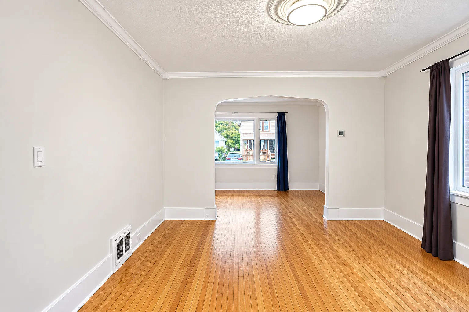 2 bed, $1,550 — Photo 4