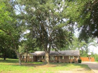 8893 Hill N Dale Rd, Tyler, TX 75709