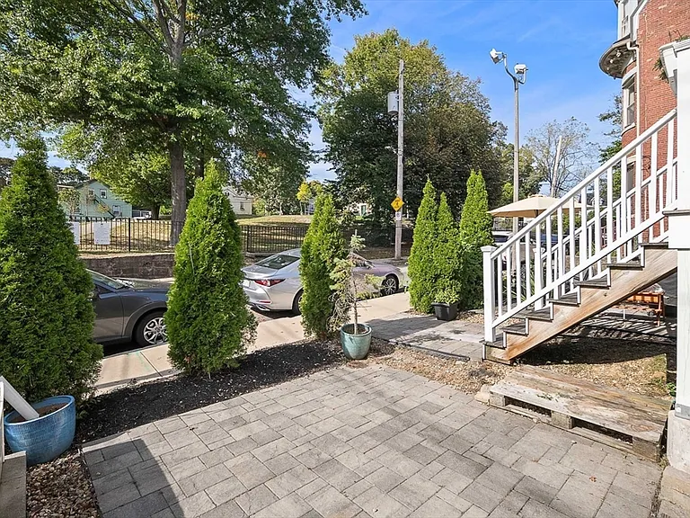 9 Cedar St #1 — Photo 25