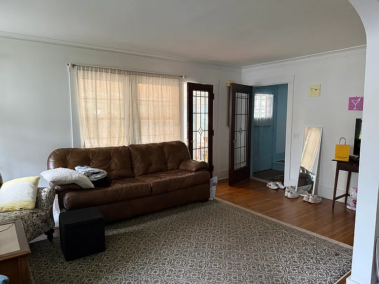 197 Rossiter Rd — Photo 4