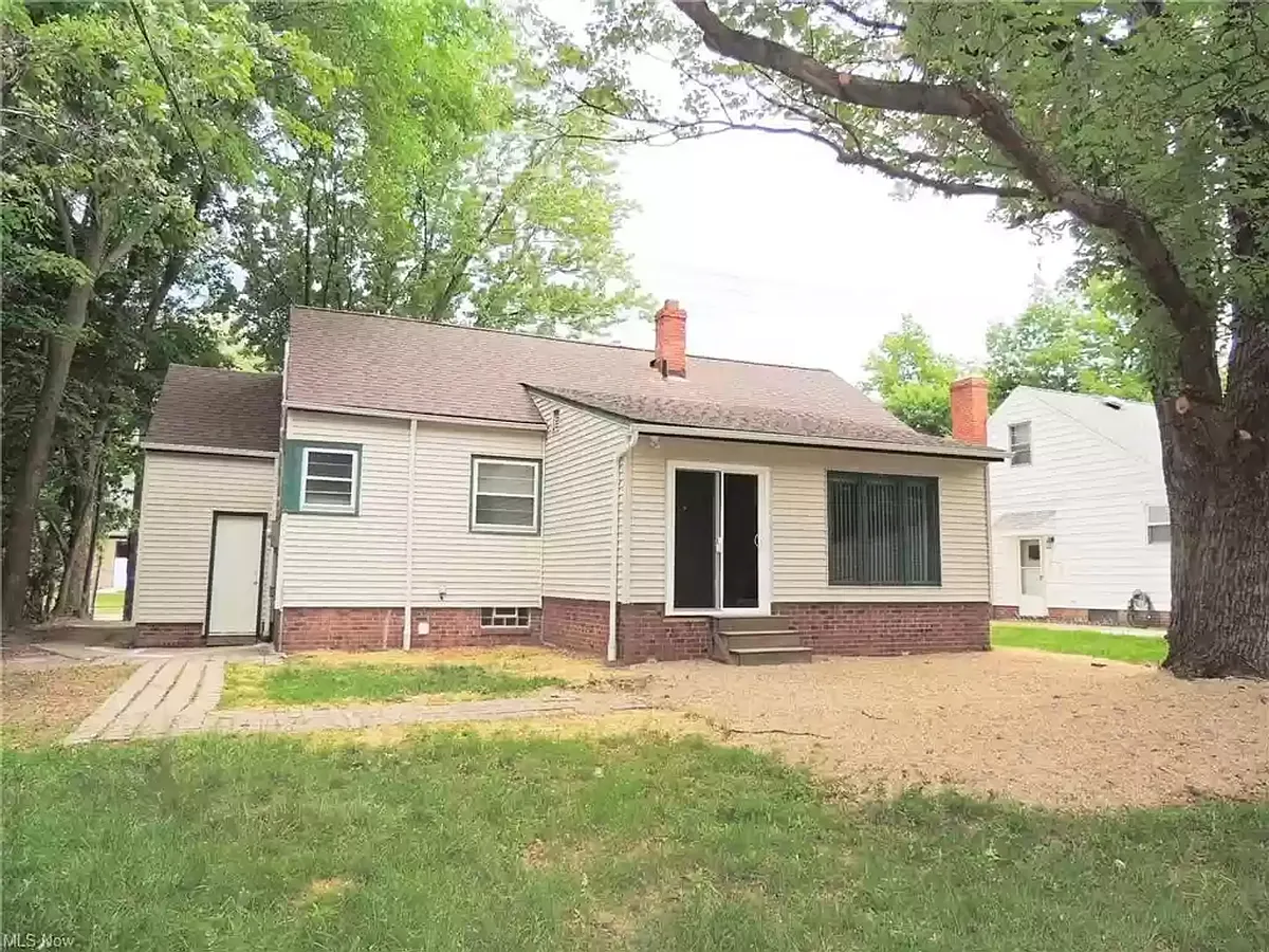 Building Photo - 4204 Bluestone Rd