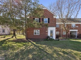 1024 Valley Dr #604, Alexandria, VA
