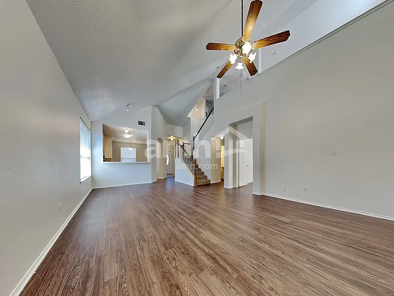 5820 Vista Glen Ln — Photo 6