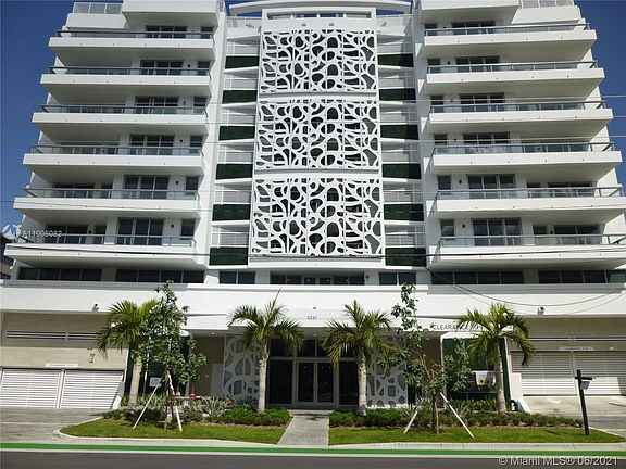 2nd image of 9261 E Bay Harbor Dr Unit 506