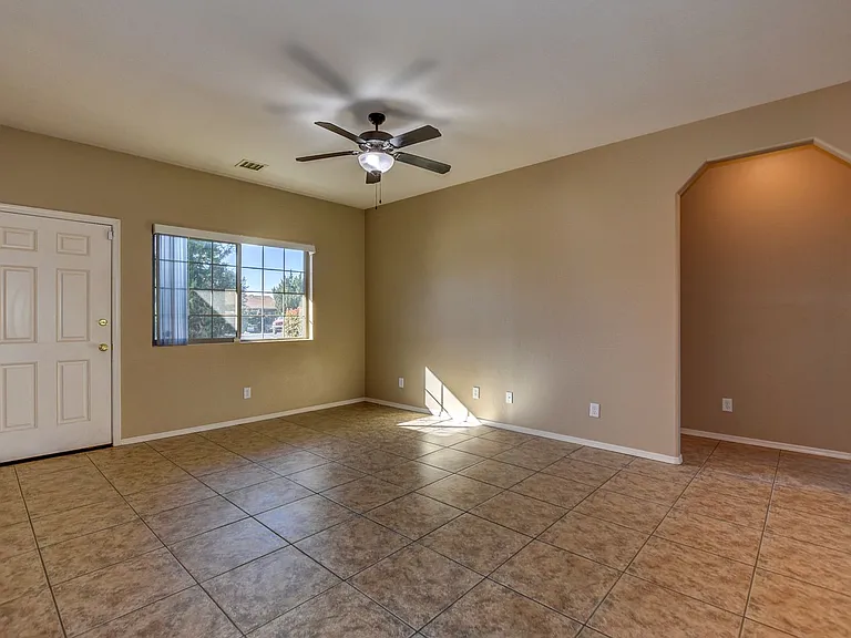 7750 E Spouse Dr — Photo 4