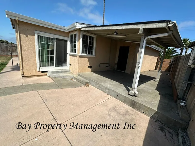 1243 Summit Dr — Photo 10