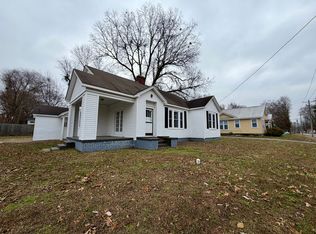 200 Summer St, Martin, TN 38237