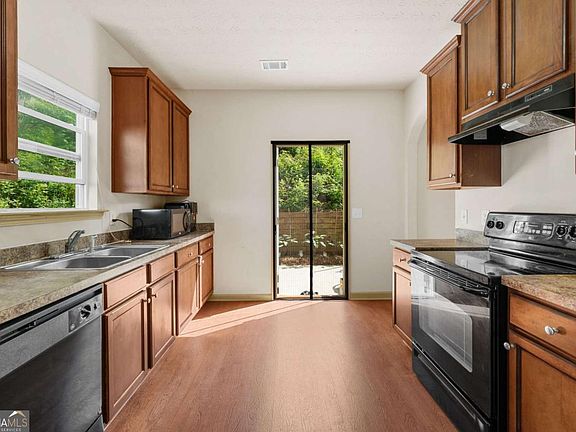 3rd image of 4589 McEver View Dr