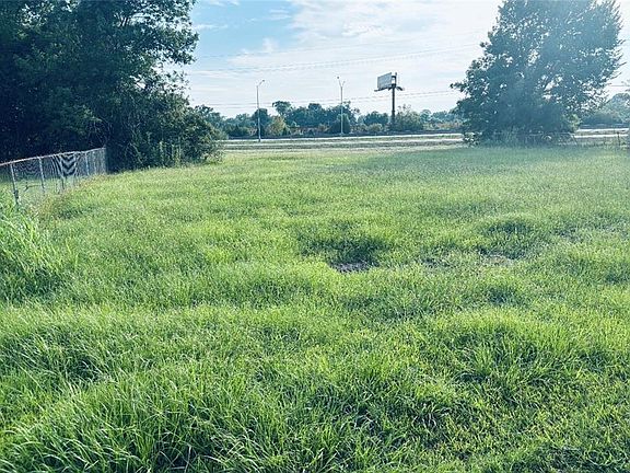 2nd image of 0 Vermont St Lot 8 & 9
