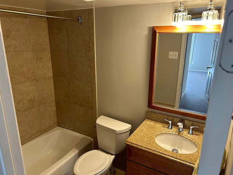 3304 Woodburn Village Dr #22 — Photo 9