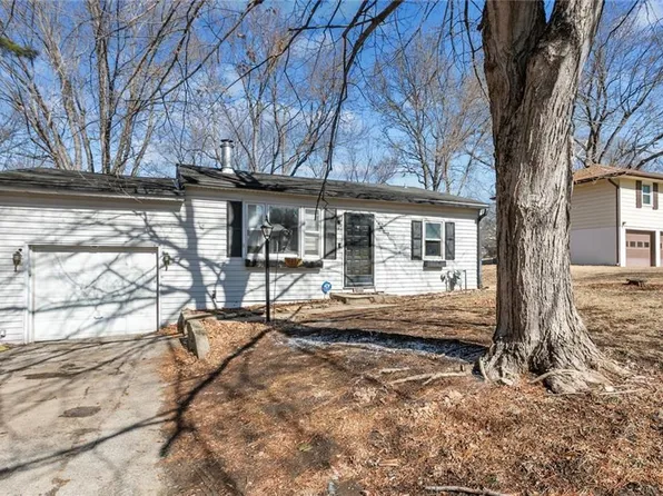 6620 NE 49th St, Kansas City, MO 64119