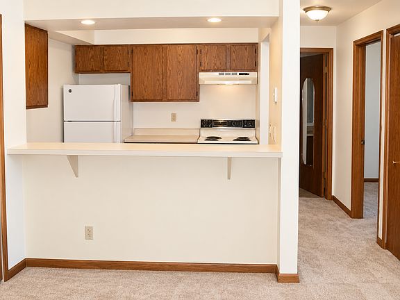 2nd image of 3710-3714 Packers Ave #3714105