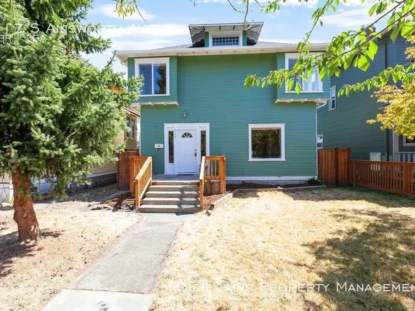 917 S Ainsworth Ave, Tacoma, WA 98405