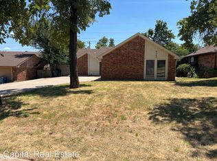 9704 Woodrock Ct, Oklahoma City, OK 73130