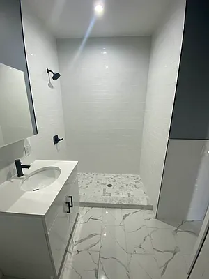 Rented by City Prime Commercial Realty  | media 5