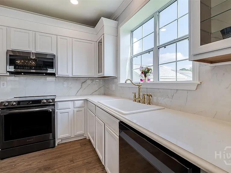 8 Bushwood Dr — Photo 20