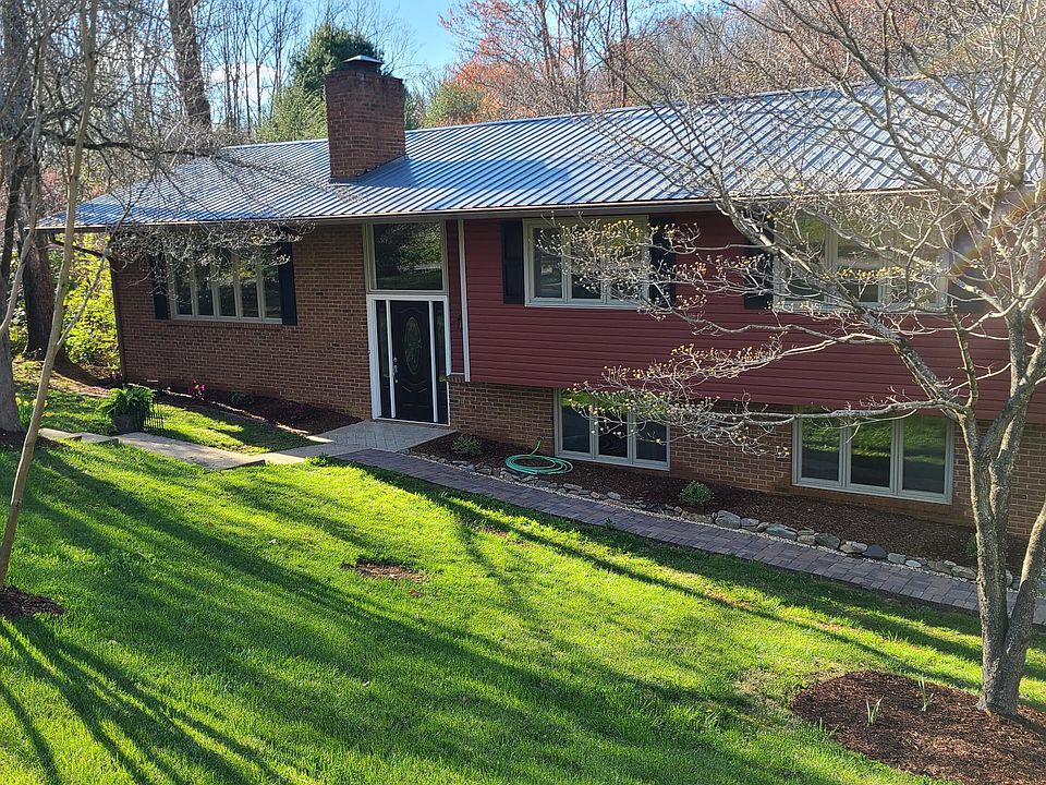 1st image of 1816 McClellan Dr