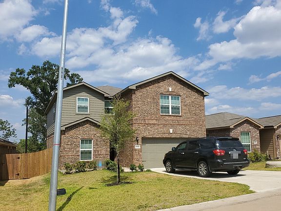 3rd image of 21330 Timberland Field Dr