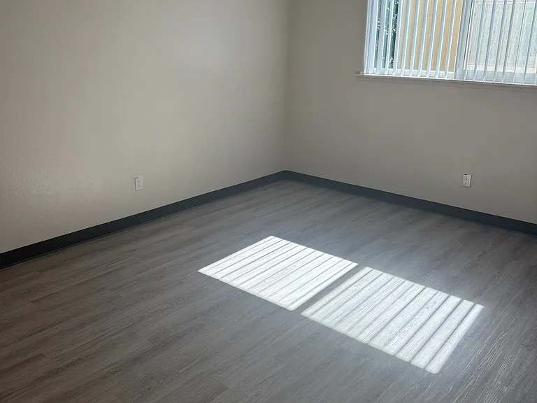 1st bedroom