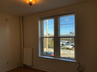 102 Oak St #2, Portland, ME 04101