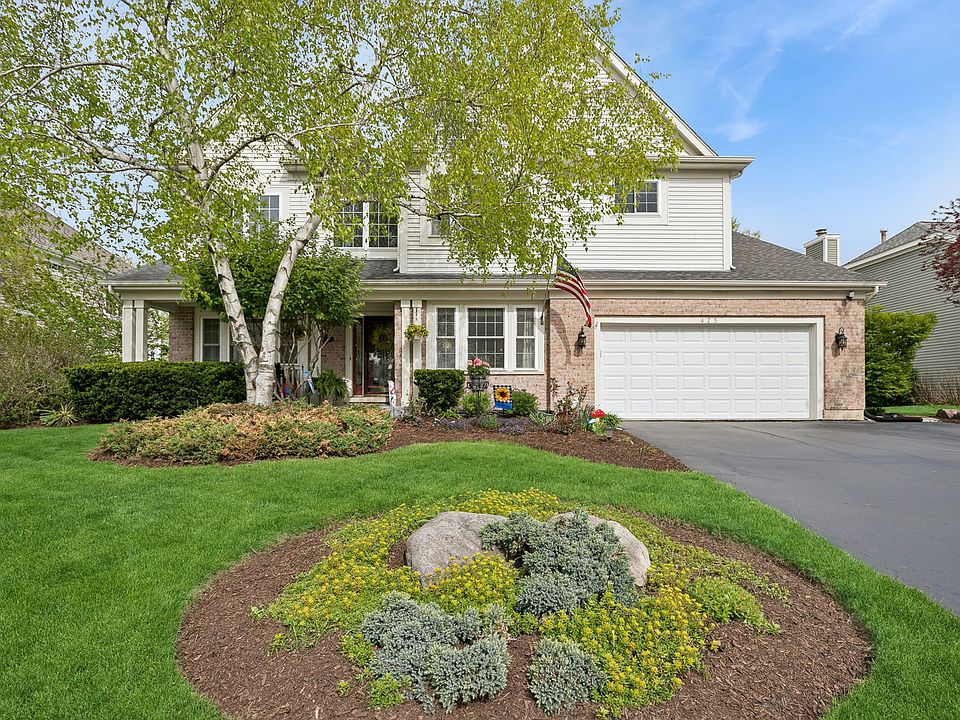 1st image of 425 Inverness Dr
