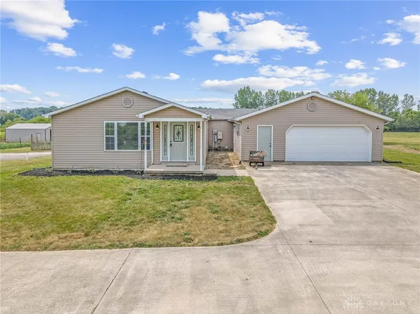 9561 Childrens Home Bradford Rd, Bradford, OH 45308