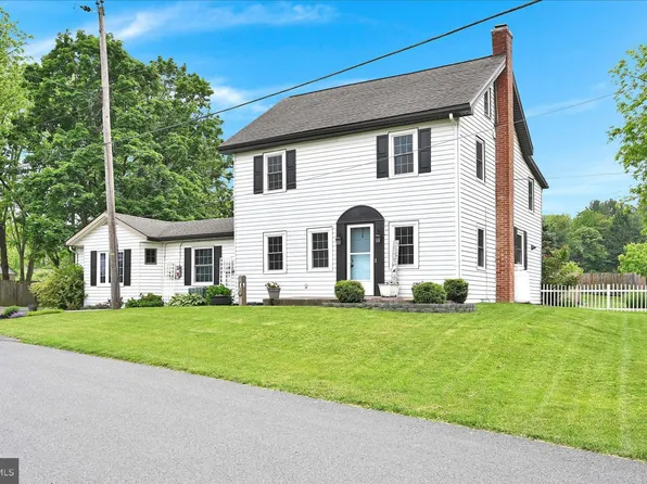 18 Alden Ln, Lebanon, PA 17042