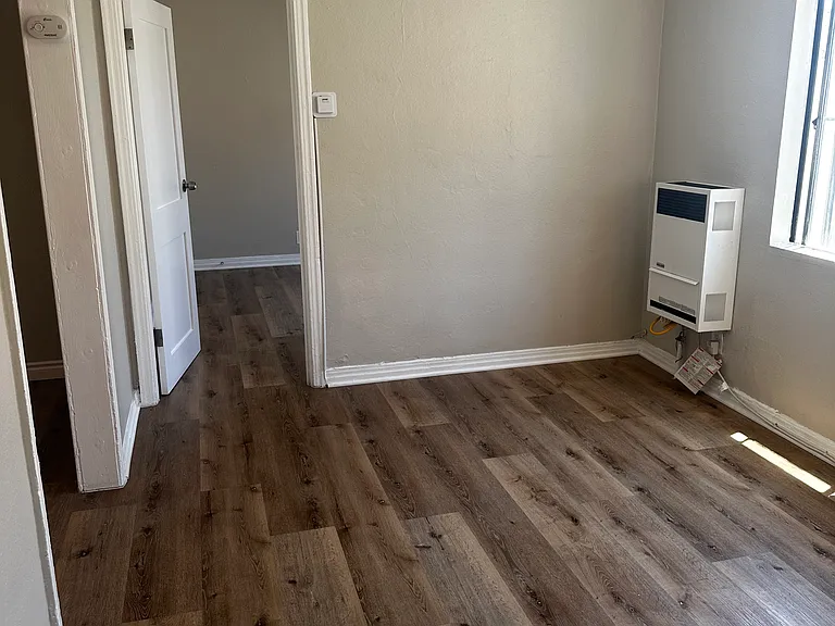 5332 Almont St #1/4 — Photo 4