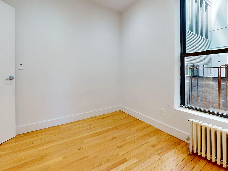 119 E 97th St #2RW — Photo 6