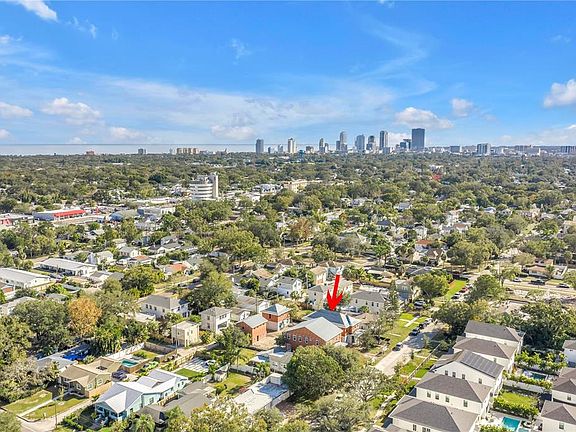 7th image of this home