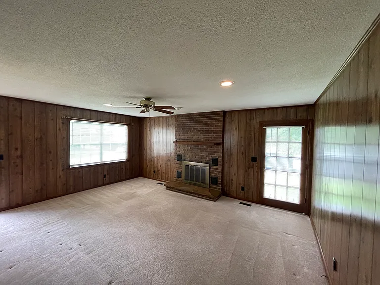 309 Shasta Ave — Photo 7