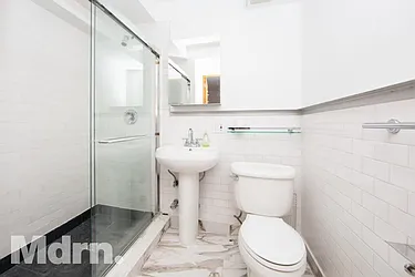 Rented by Mdrn Residential