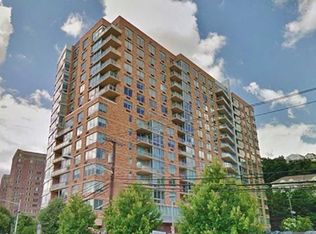 1110 Hudson Park, Edgewater, NJ 07020