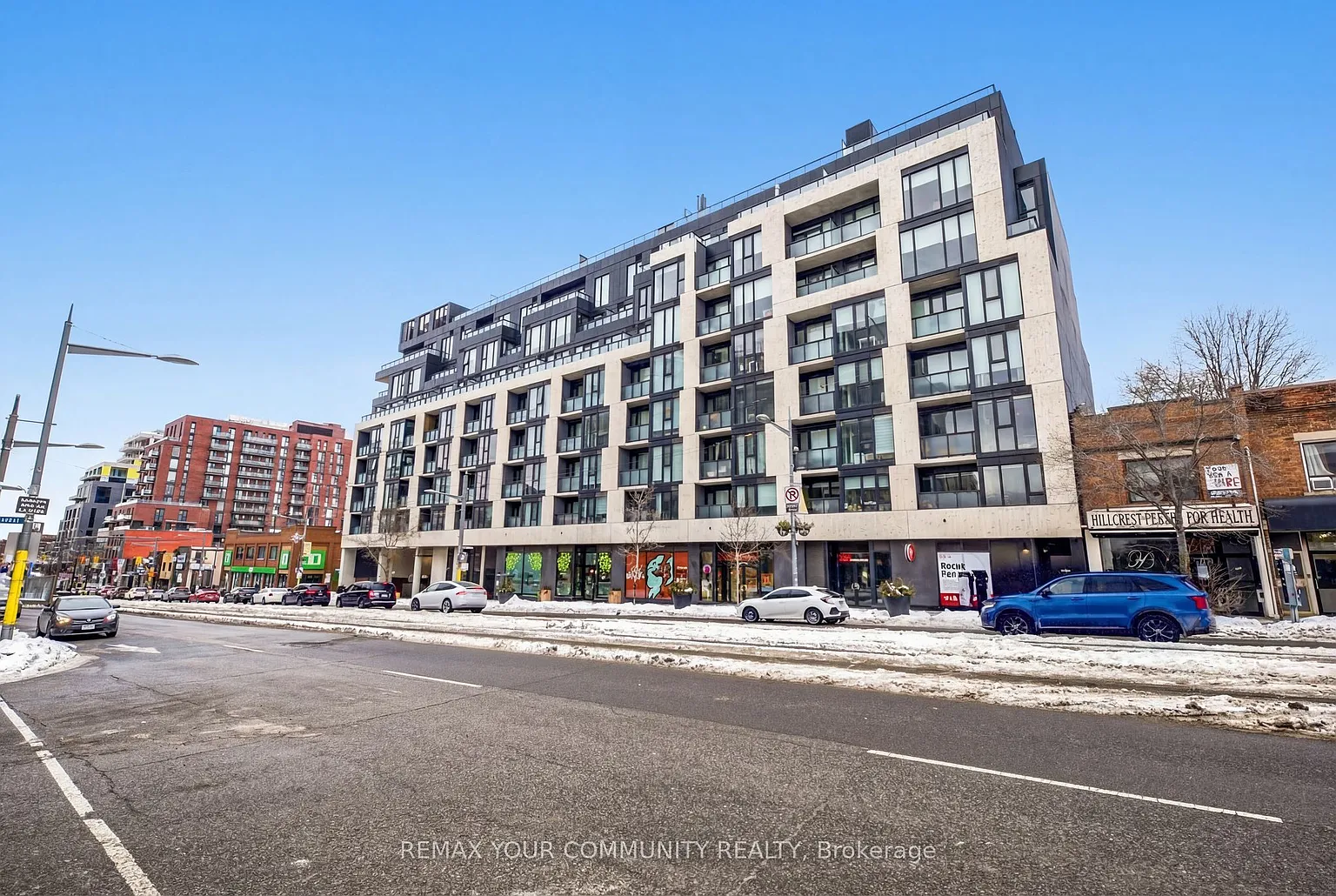 840 Saint Clair Ave W #515 photo 1